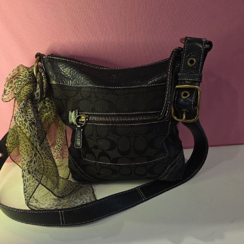 Coach Vintage Convertible DUFFLE Hobo Signature Jaquard Pebble Leather Trim